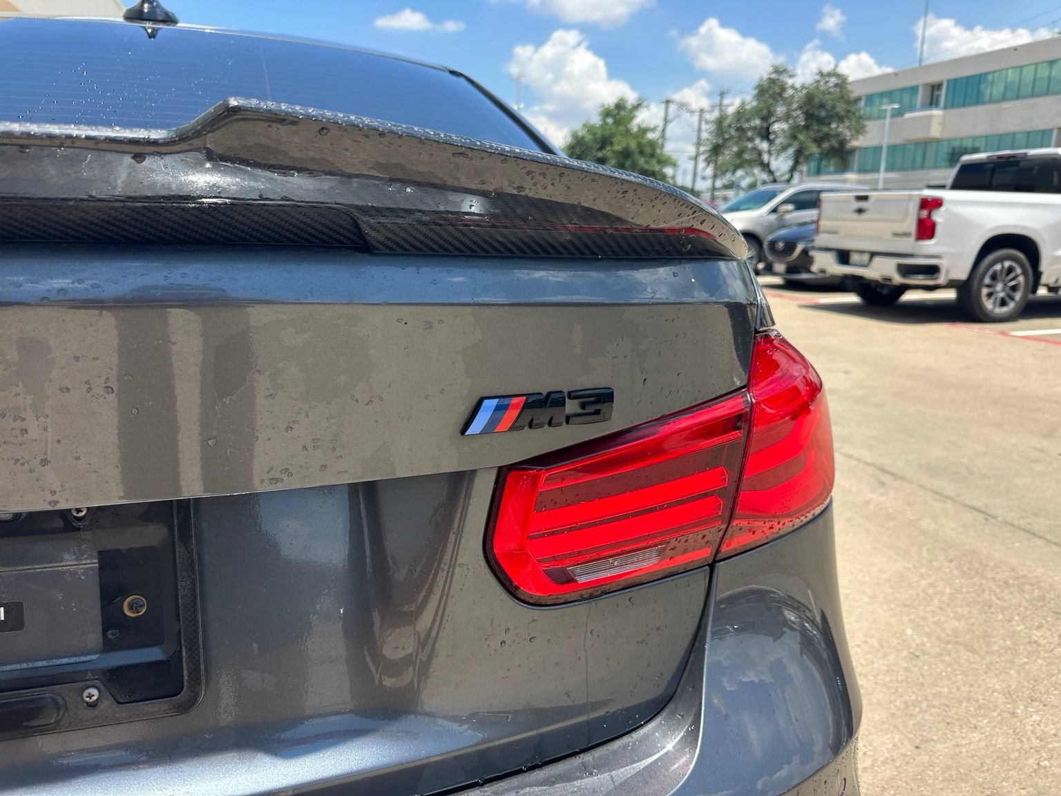 Used 2018 BMW M3 w/ Competition Package RWD image 9