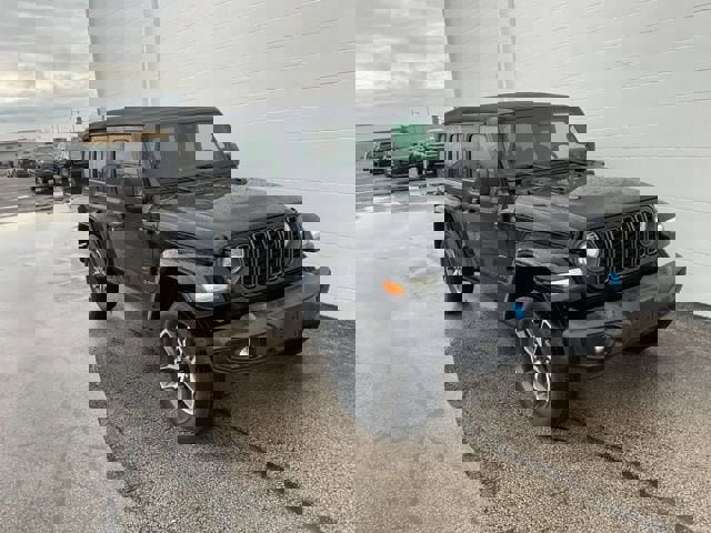 Used 2024 Jeep Wrangler Unlimited w/ Convenience Group image 1