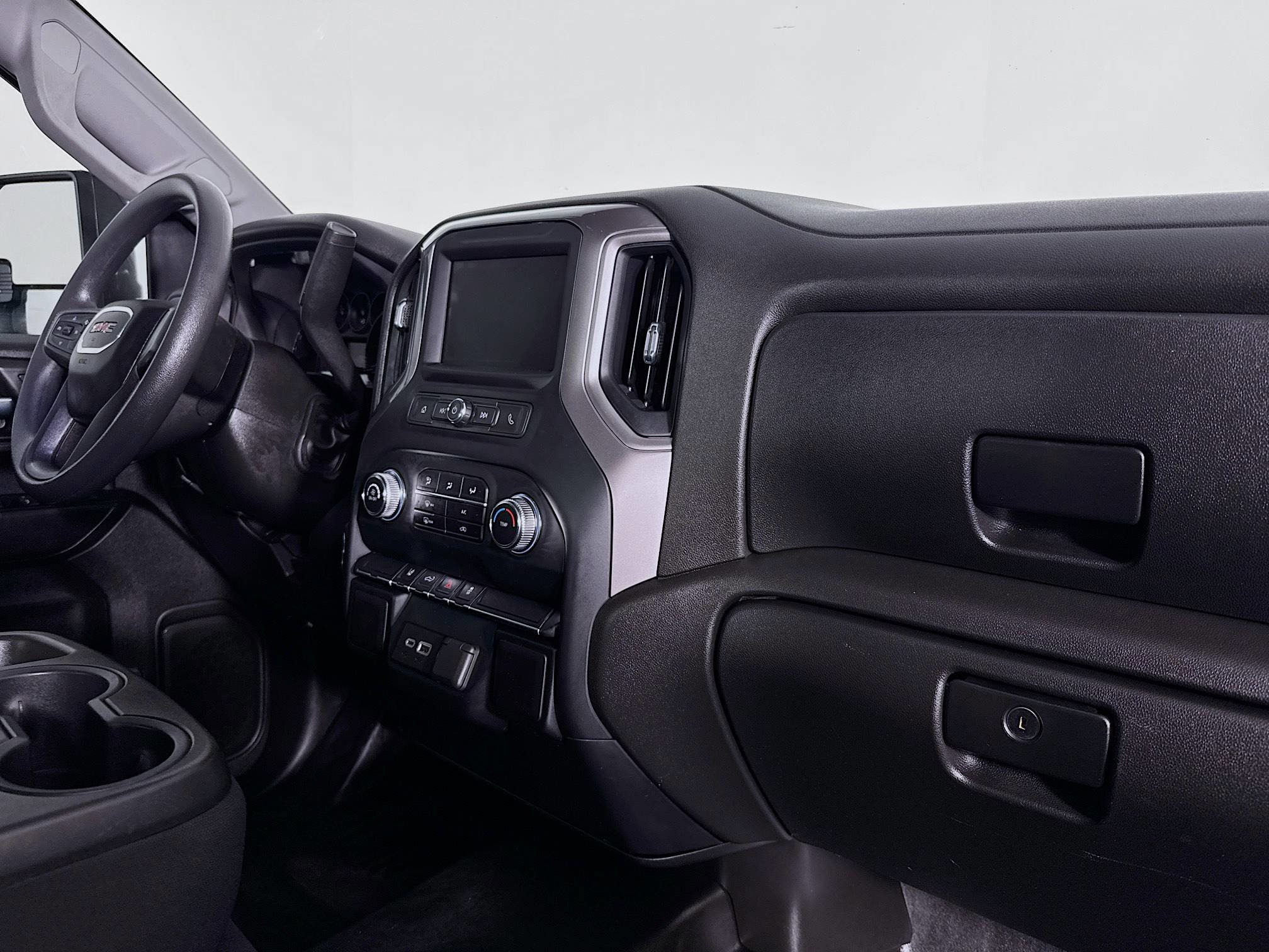 Used 2024 GMC Sierra 2500 Pro w/ Convenience Package image 27