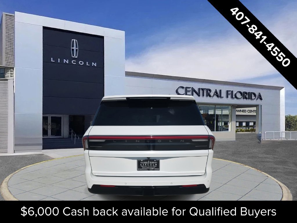 New 2026 Lincoln Navigator Reserve AWD/4WD image 4