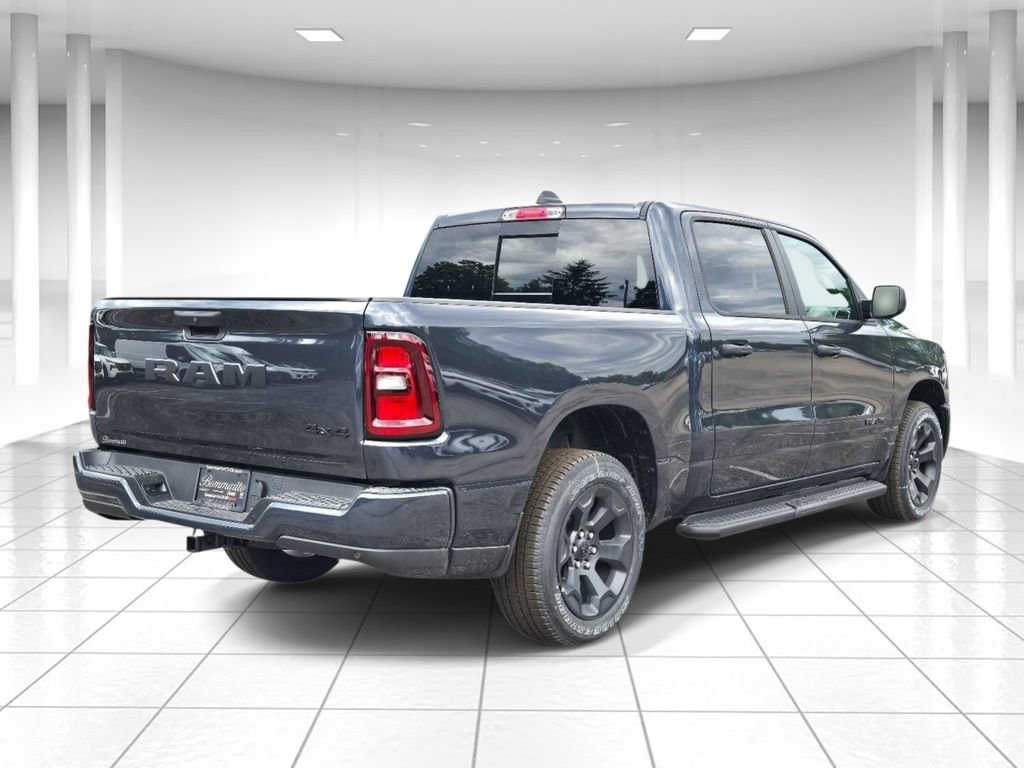 New 2026 RAM 1500 Express AWD/4WD image 3