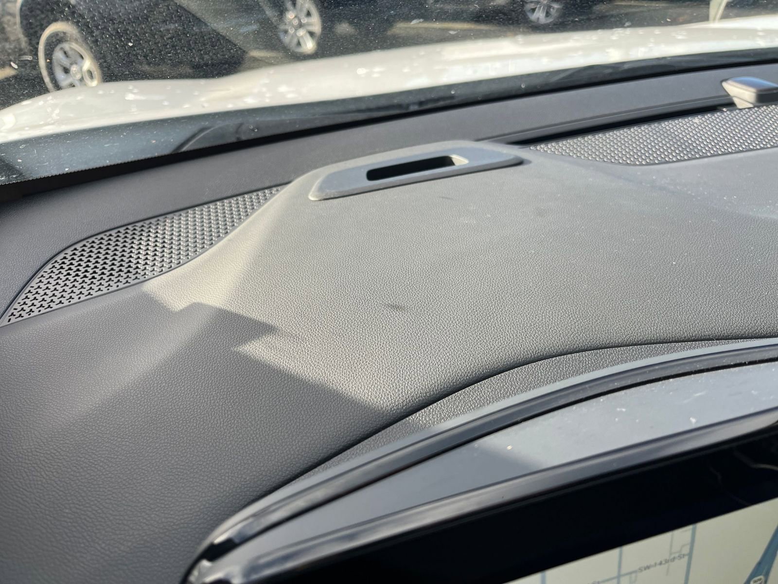 Used 2025 Chevrolet Equinox LT image 34