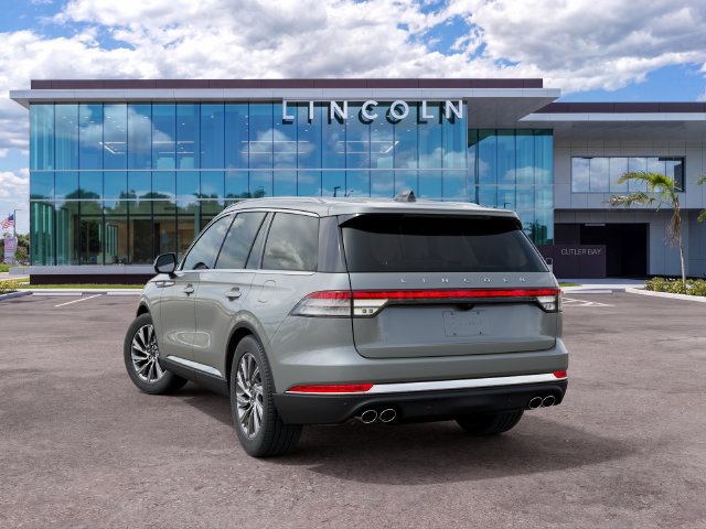 New 2027 Lincoln Aviator 2WD image 8