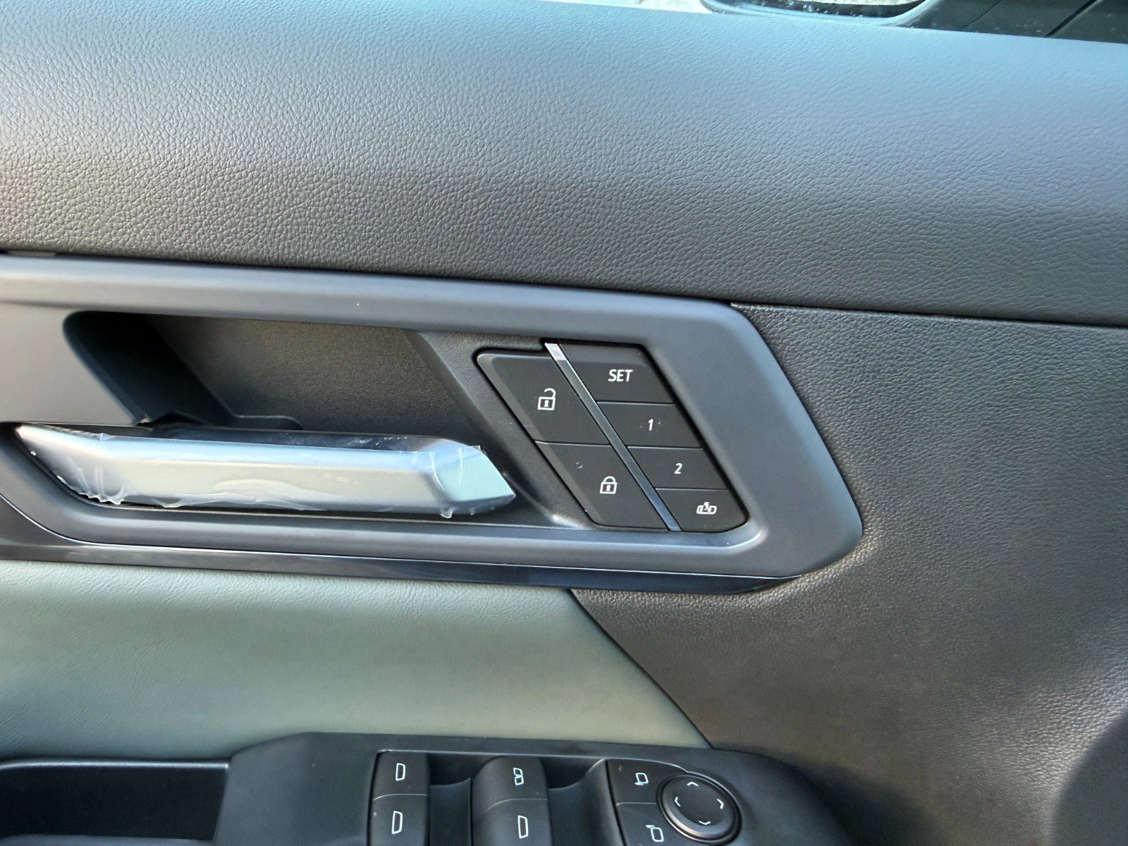 New 2026 GMC Terrain AT4 w/ Convenience Package III image 26