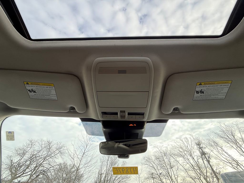 Used 2024 MAZDA CX-90 3.3 Turbo w/ Preferred Plus image 28