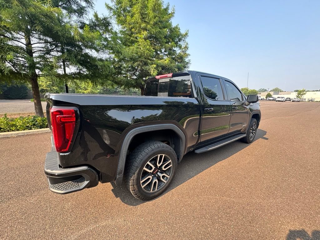 Used 2022 GMC Sierra 1500 AT4 w/ AT4 Preferred Package AWD/4WD image 5