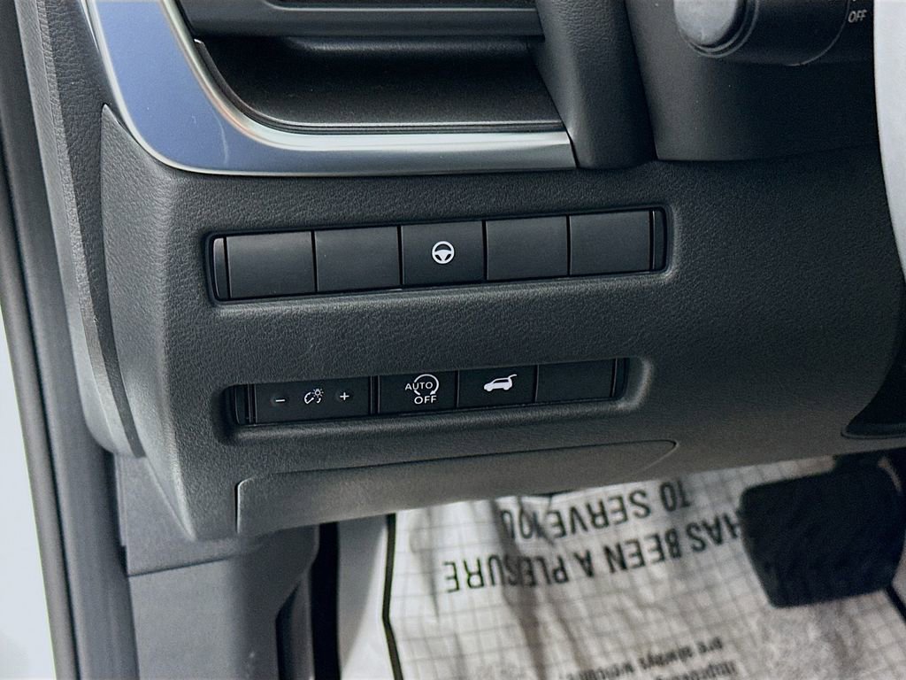 New 2026 Nissan Rogue SV image 15