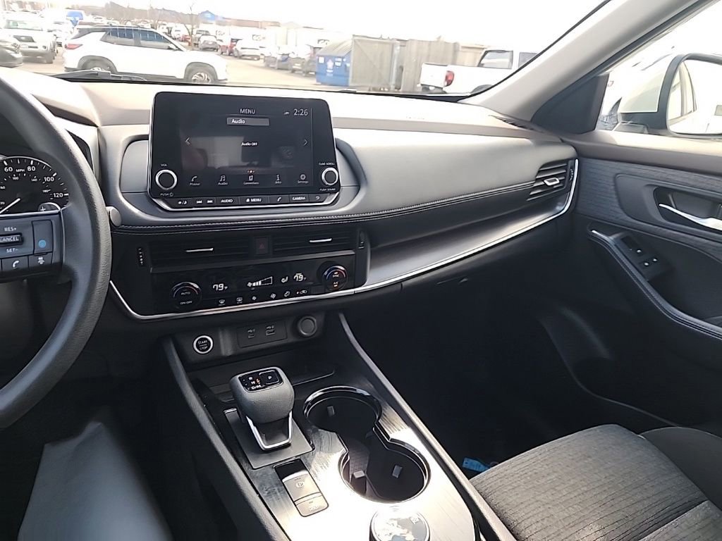 Used 2023 Nissan Rogue SV image 26