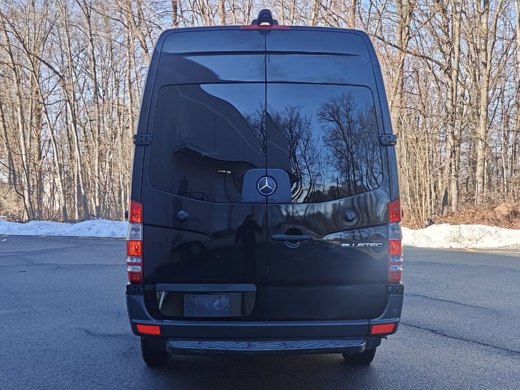 Used 2016 Mercedes-Benz Sprinter 2500 image 5