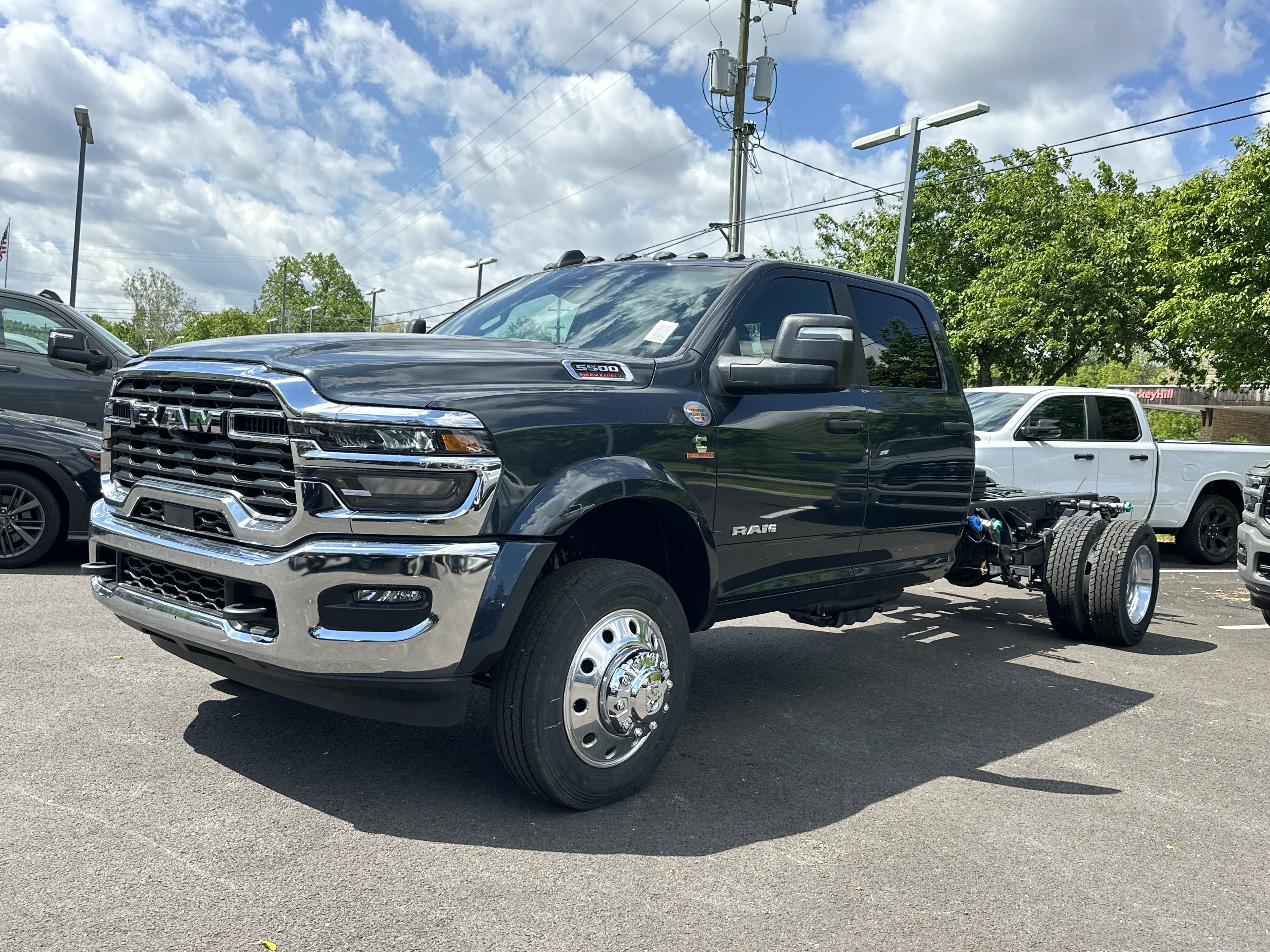 New 2026 RAM 5500 4x4 Crew Cab image 23