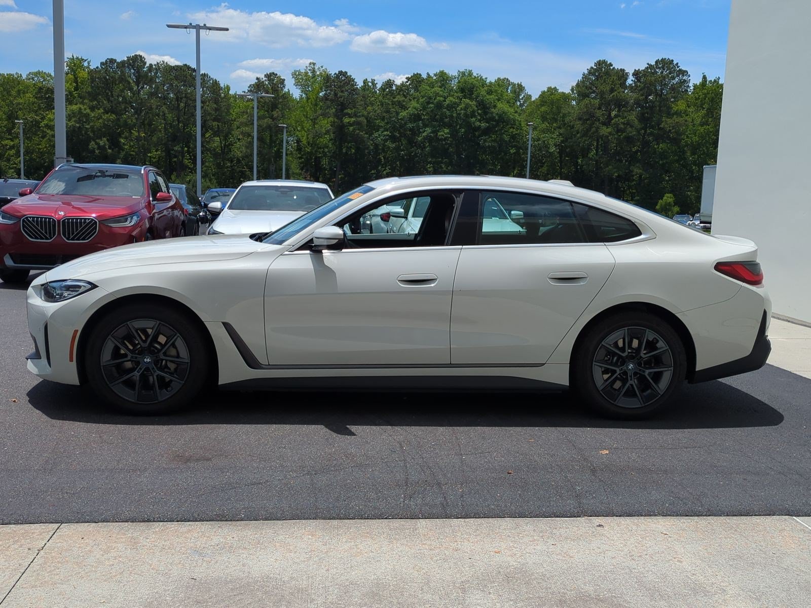 Certified 2024 BMW i4 eDrive35 w/ Convenience Package RWD image 7
