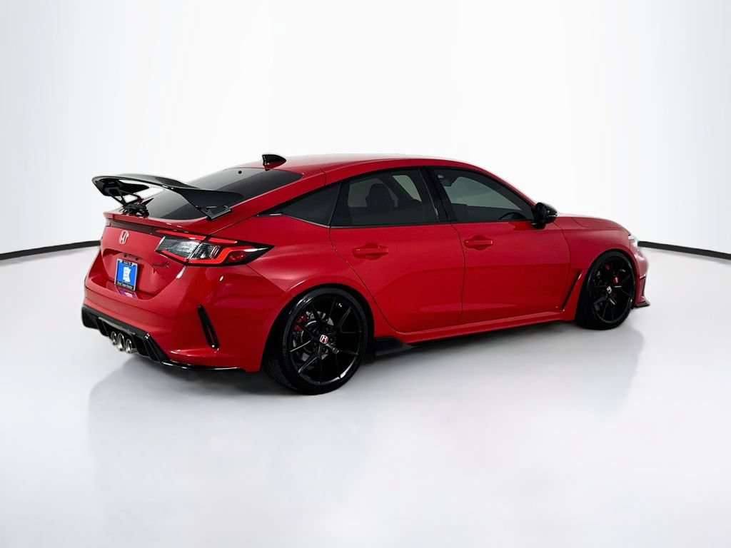 Used 2023 Honda Civic Type R image 8