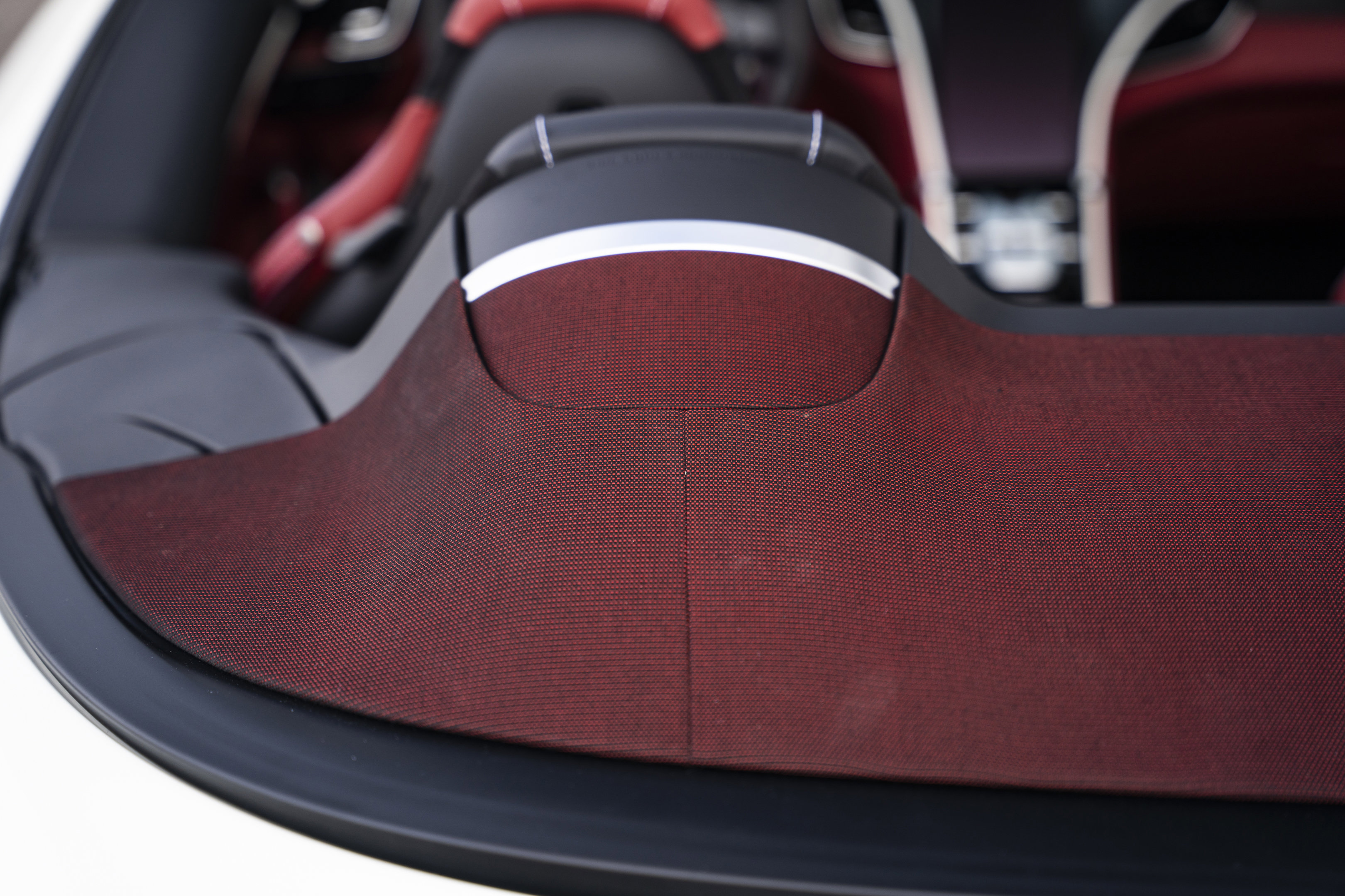 Used 2026 Ferrari Roma Spider RWD image 15
