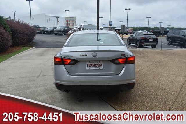 Used 2024 Nissan Altima 2.5 SR FWD image 8
