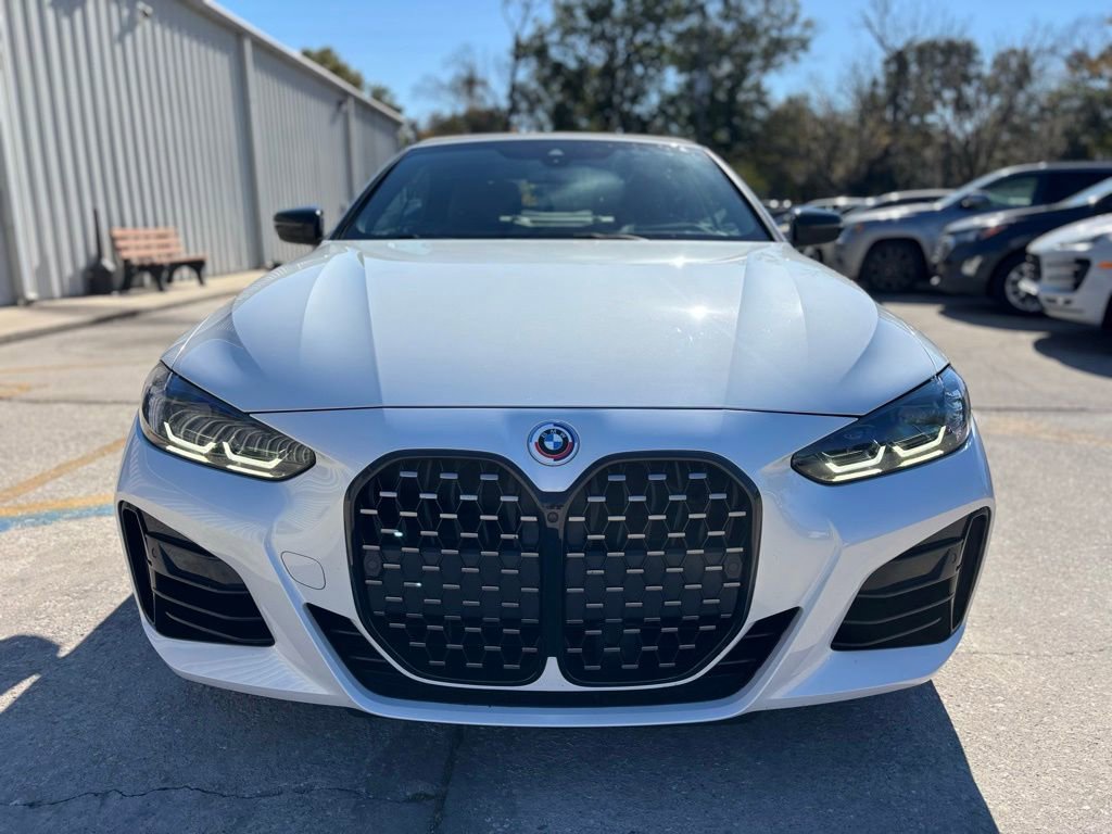 Used 2023 BMW M440i M440i w/ Premium Package image 9