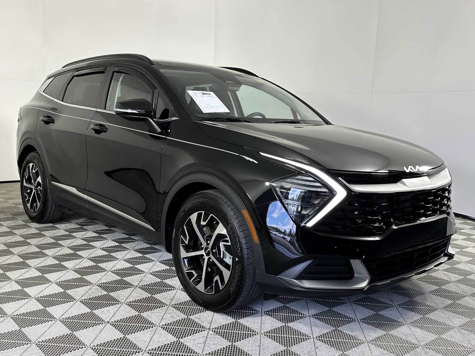 Used 2025 Kia Sportage EX w/ Premium Package