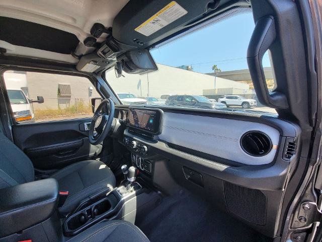 Used 2024 Jeep Wrangler Unlimited Sport AWD/4WD image 27