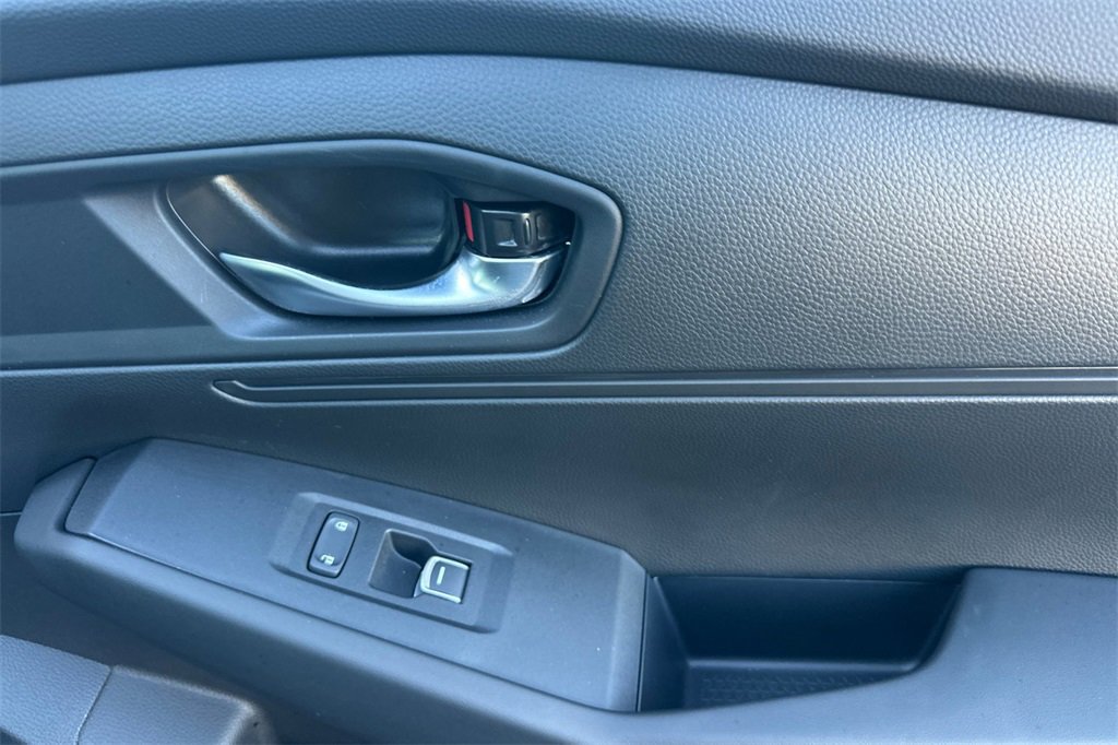 Certified 2025 Honda Accord LX image 18