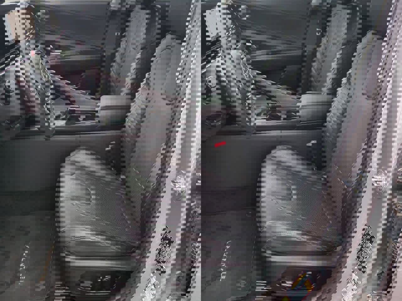 Used 2023 Hyundai Elantra Limited image 15