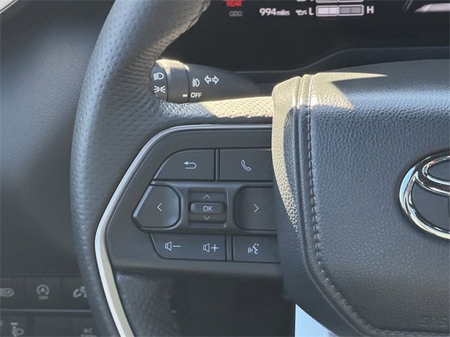 Used 2025 Toyota Tundra Limited image 12