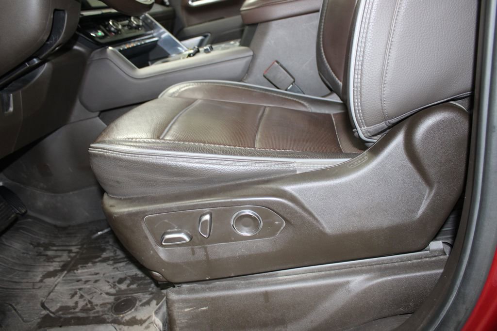 Used 2024 GMC Sierra 2500 Denali w/ Denali Reserve Package image 22