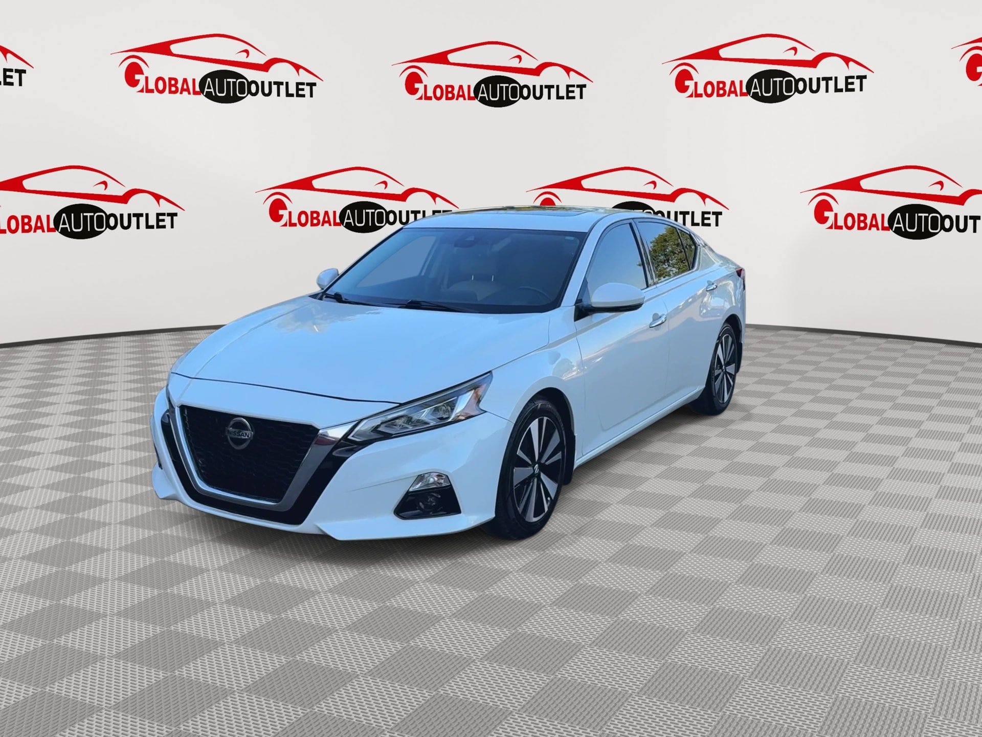 Used 2020 Nissan Altima 2.5 SL FWD image 4