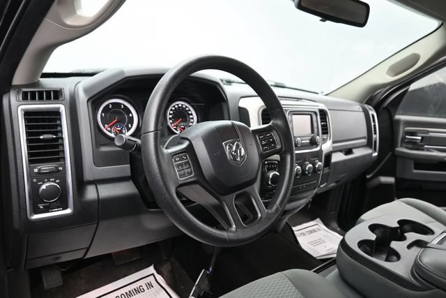 Used 2016 RAM 1500 Classic SLT AWD/4WD image 12