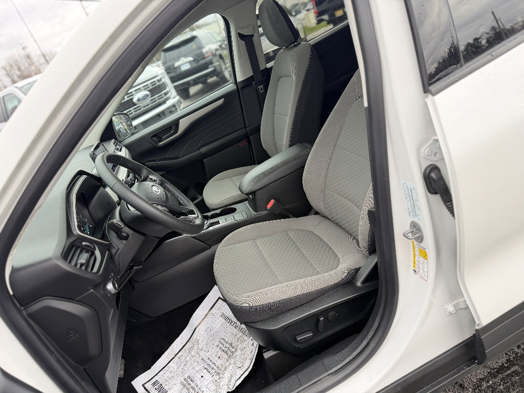 Certified 2022 Ford Escape SE w/ Convenience Package image 12