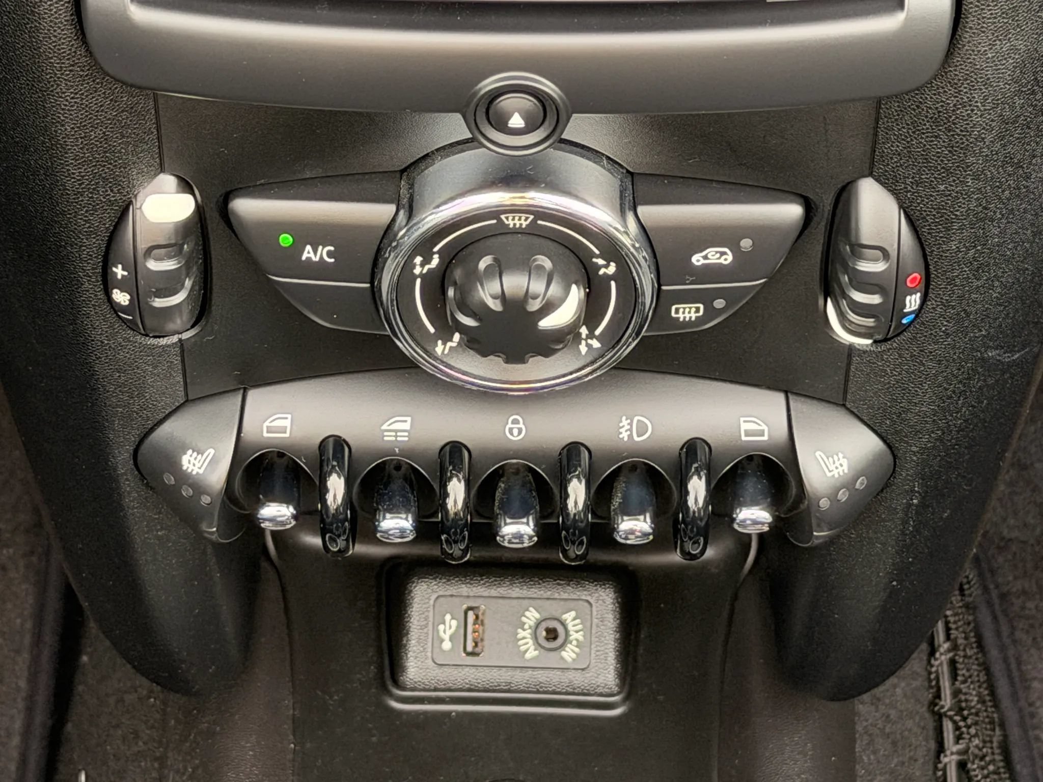 Used 2013 MINI Cooper S FWD image 33