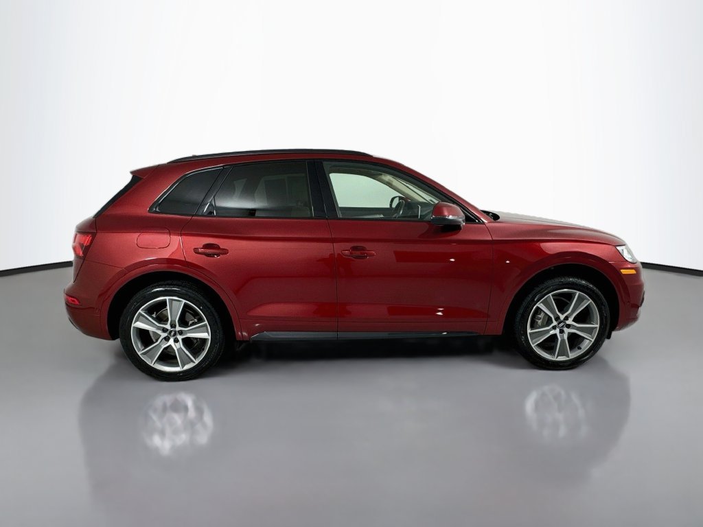 Used 2019 Audi Q5 Prestige AWD/4WD image 9