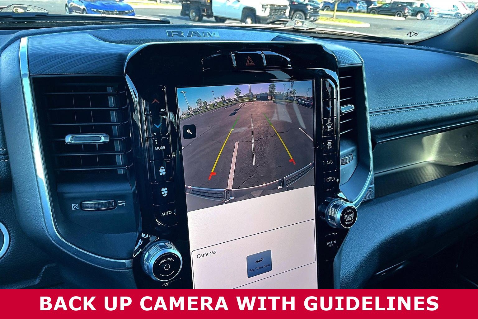 Used 2023 RAM 1500 Laramie AWD/4WD image 13