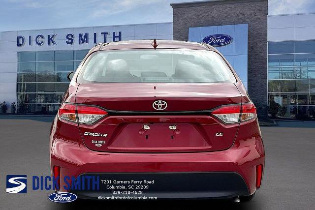 Used 2025 Toyota Corolla LE FWD image 5