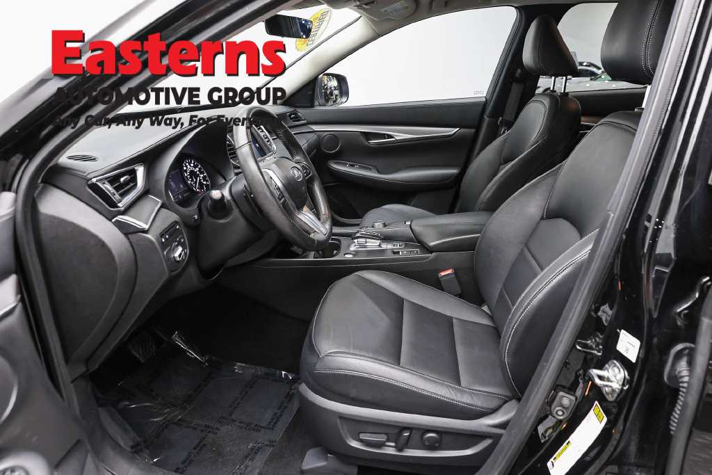 Used 2023 INFINITI QX50 Pure AWD/4WD image 14
