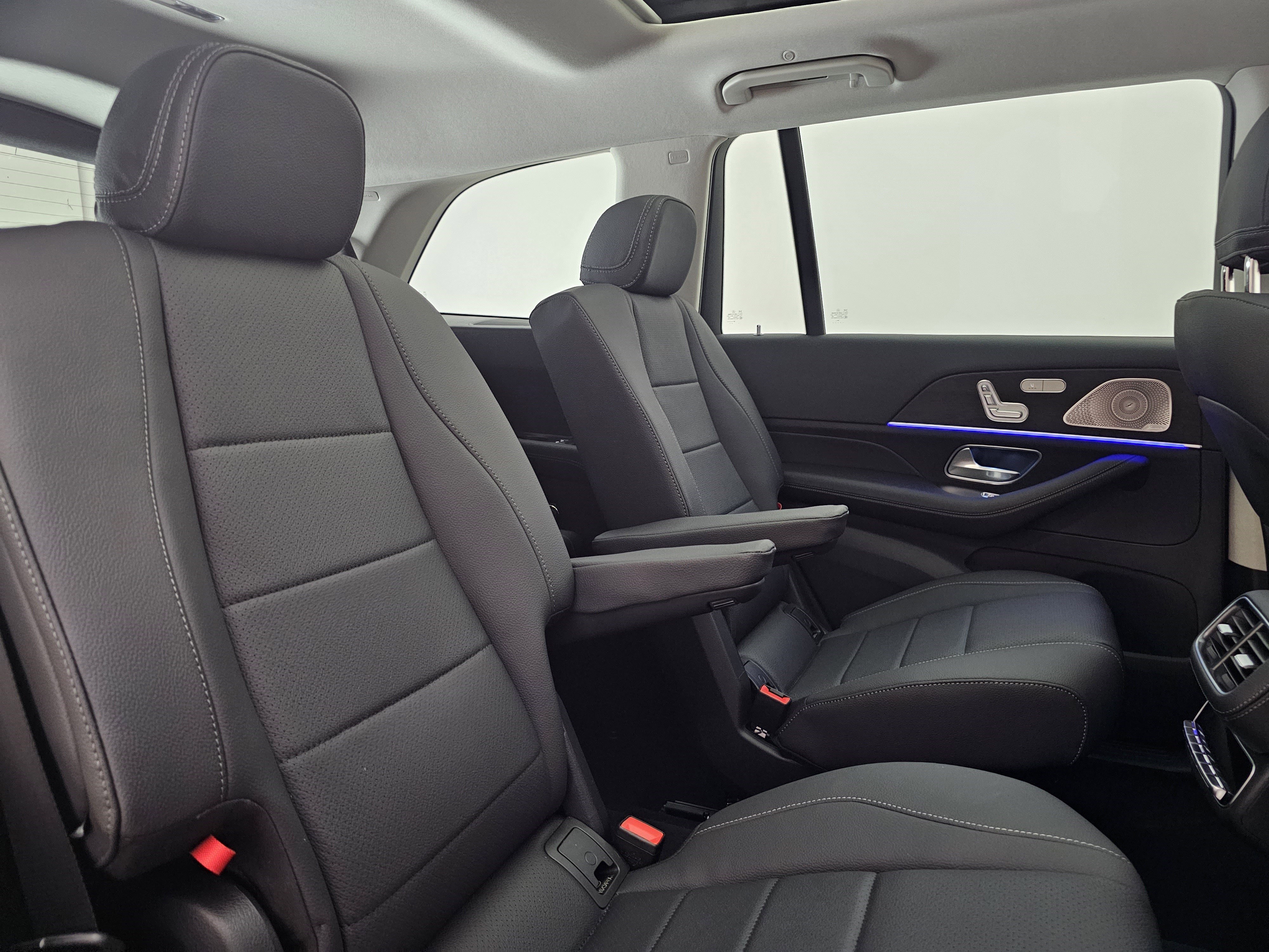 New 2026 Mercedes-Benz GLS 450 4MATIC image 22