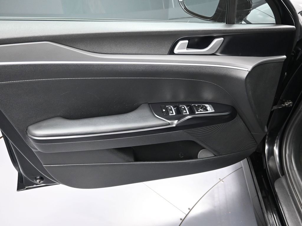 Used 2022 Kia K5 GT-Line w/ GT-Line Awd Premium Package image 10