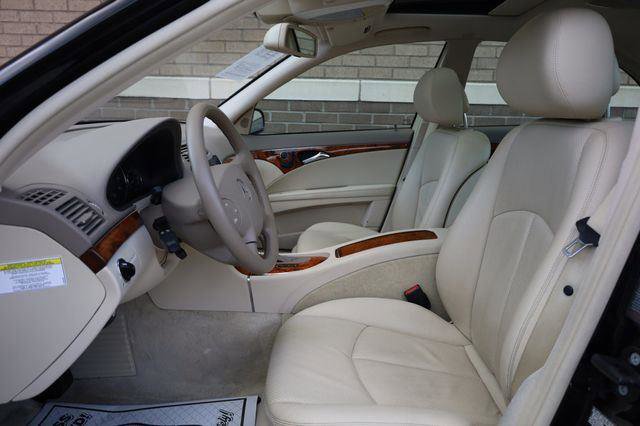 Used 2006 Mercedes-Benz E 350 4MATIC Sedan image 14