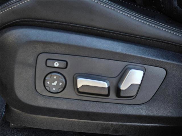 New 2026 BMW X5 xDrive50e image 4