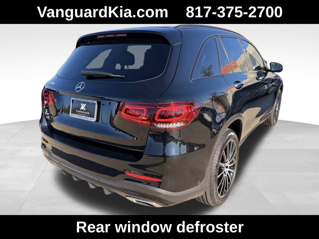 Used 2022 Mercedes-Benz GLC 300 image 4