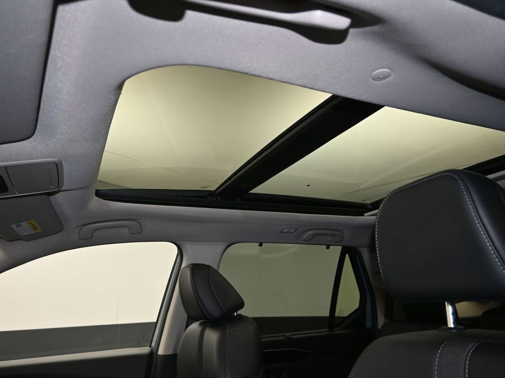 Used 2024 Honda Pilot Touring image 21