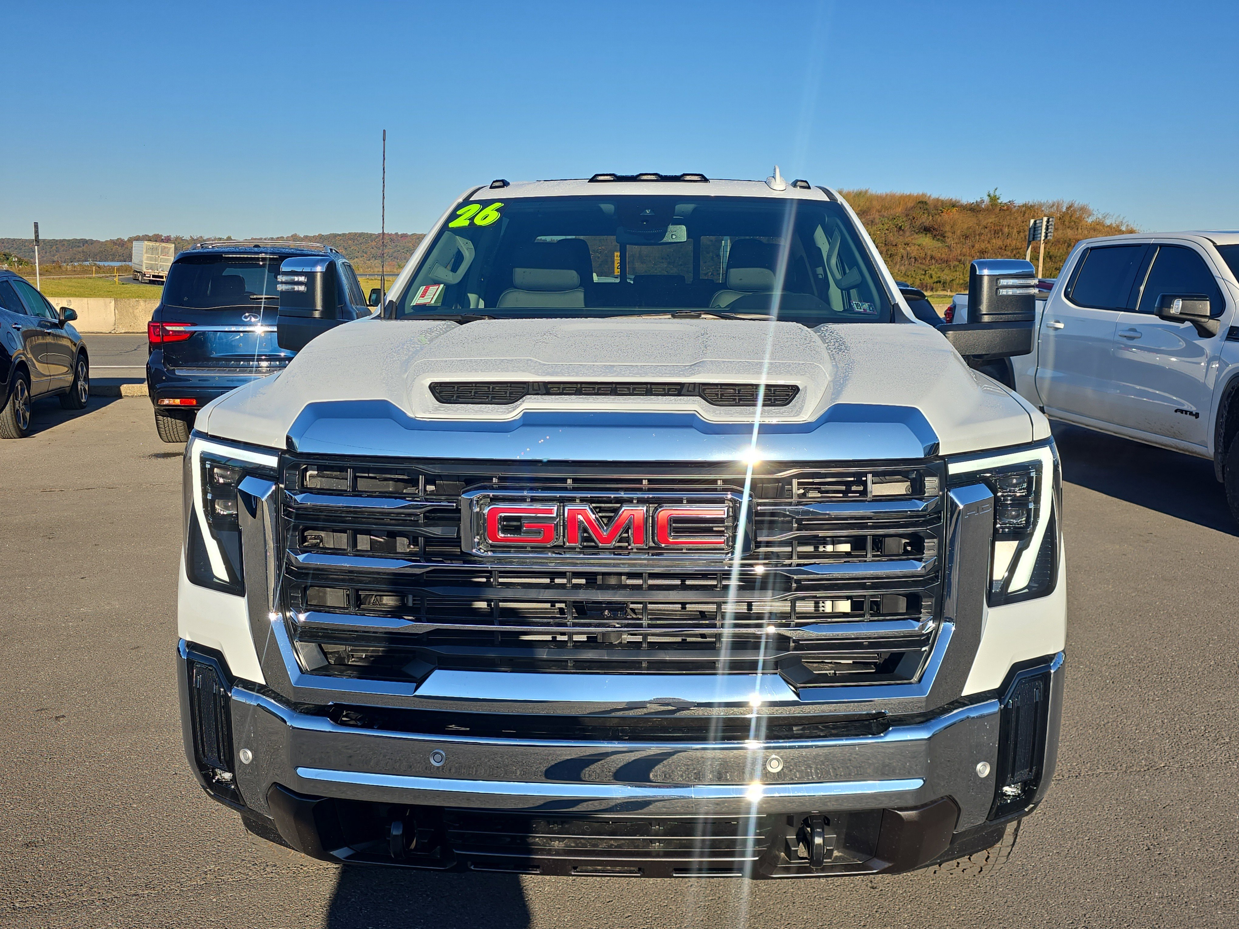 New 2026 GMC Sierra 2500 SLT w/ SLT Premium Package image 8
