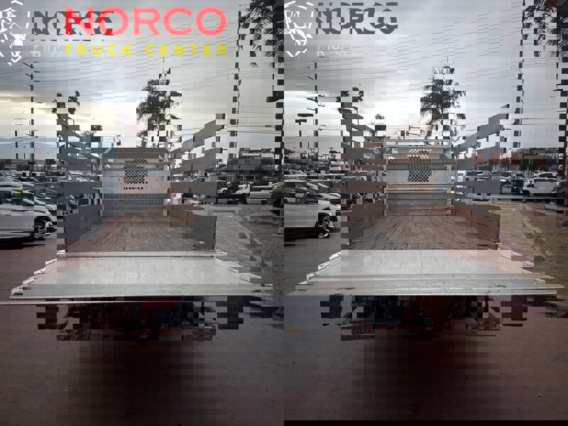 Used 2017 RAM 5500 SLT w/ Quick Order Package 29G SLT image 11