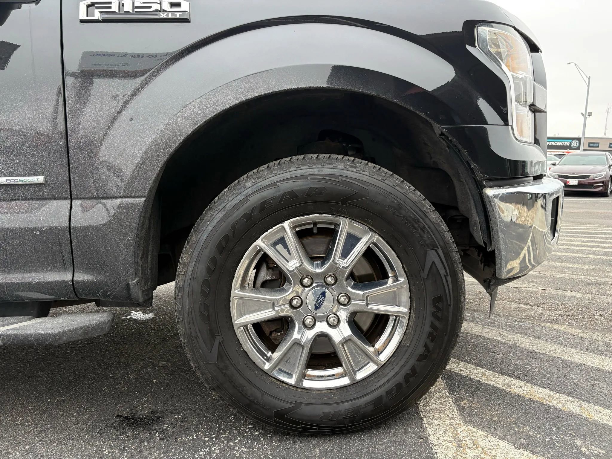 Used 2015 Ford F150 XLT w/ Equipment Group 302A Luxury image 25