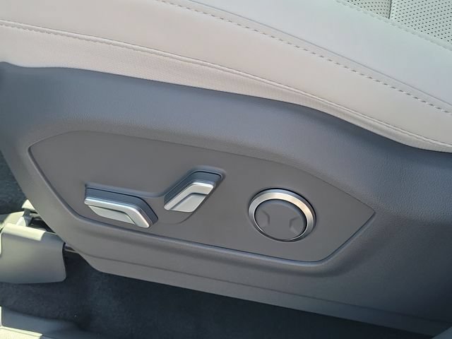 New 2026 Hyundai Santa Fe SEL FWD image 18