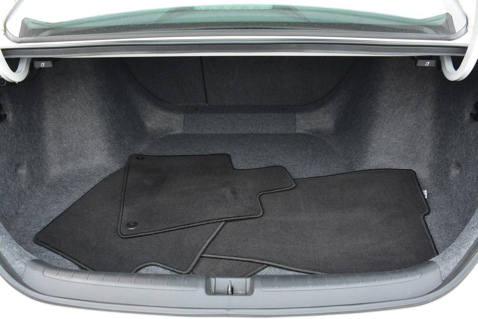 Used 2018 Honda Accord EX image 16