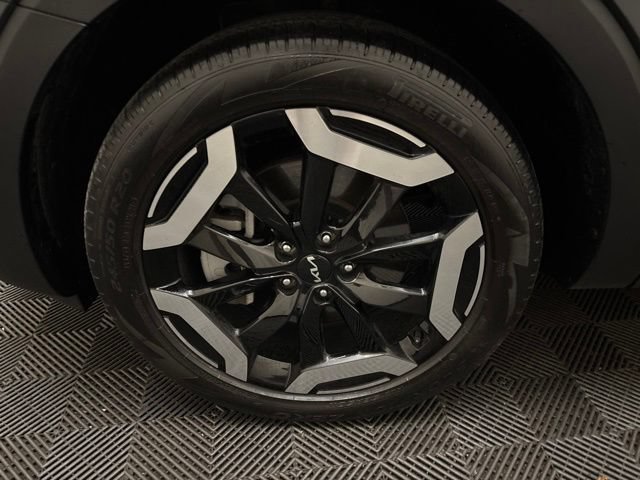 Certified 2023 Kia Telluride S w/ S Sunroof Package AWD/4WD image 24