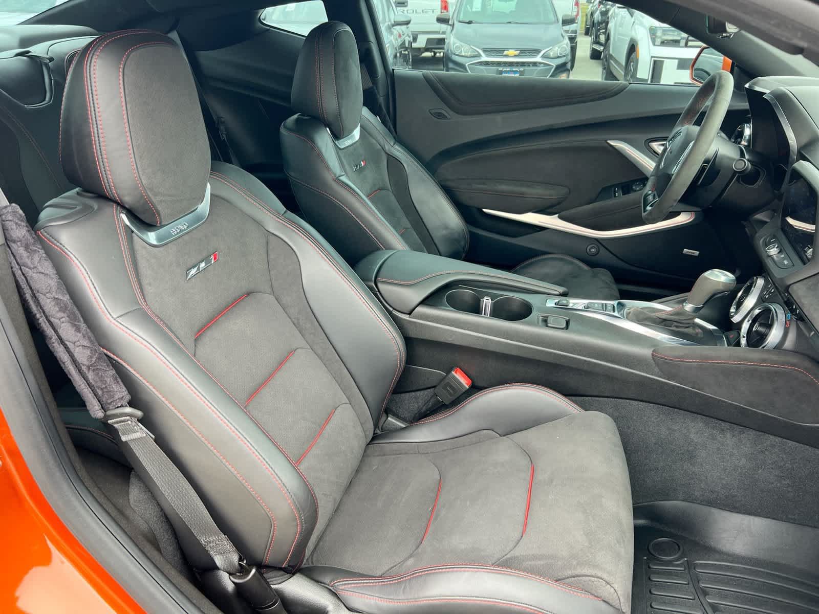 Used 2022 Chevrolet Camaro ZL1 RWD image 28