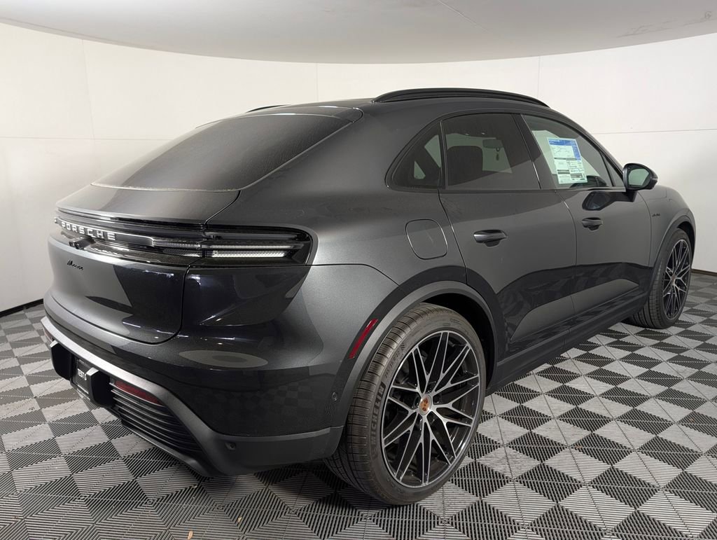 New 2026 Porsche Macan Electric image 7
