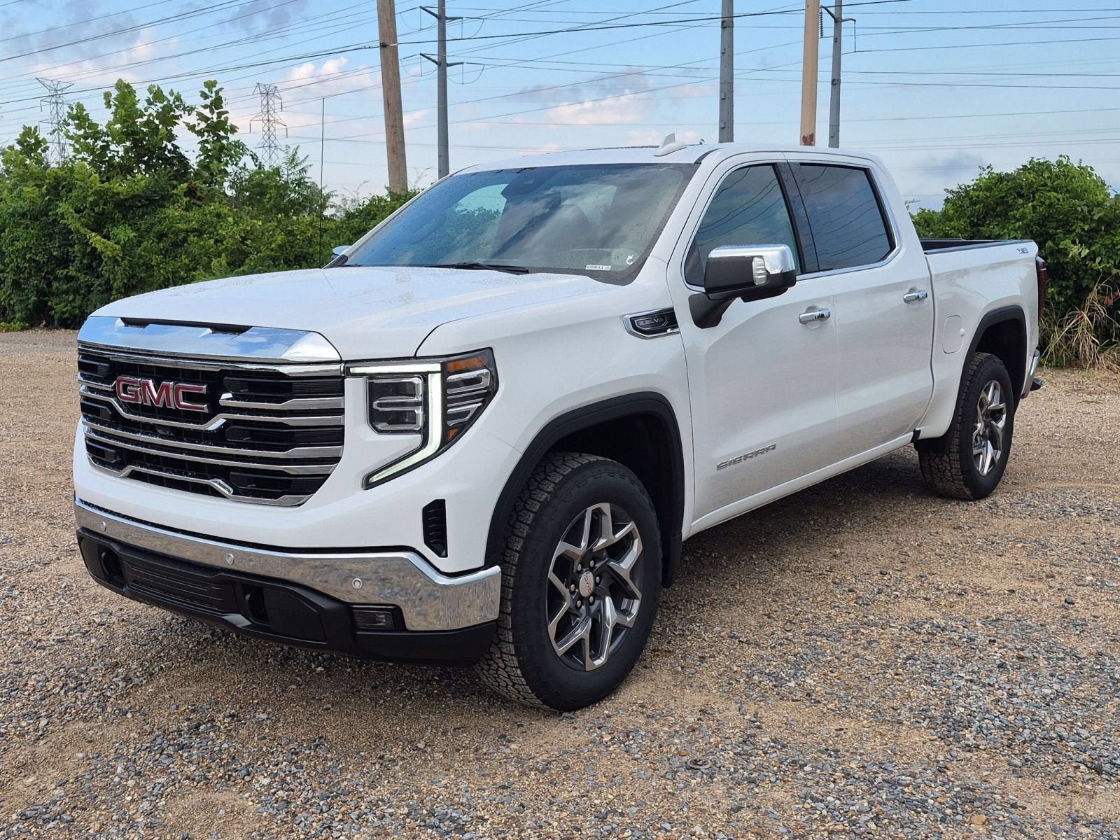 New 2026 GMC Sierra 1500 SLT AWD/4WD image 10