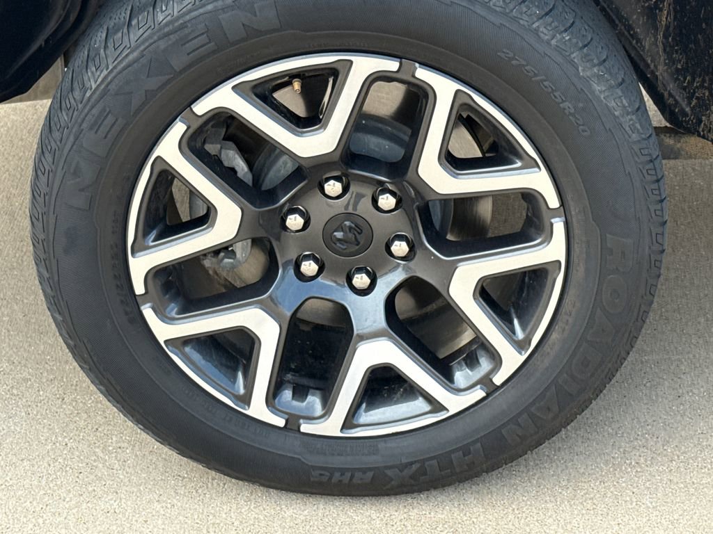 Used 2025 RAM 1500 Laramie image 10