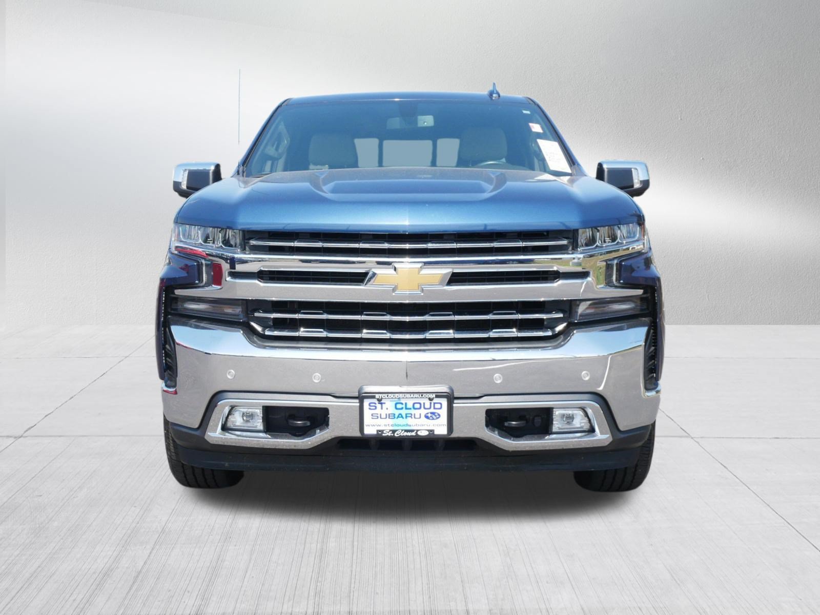 Used 2019 Chevrolet Silverado 1500 LTZ w/ LTZ Plus Package AWD/4WD image 2